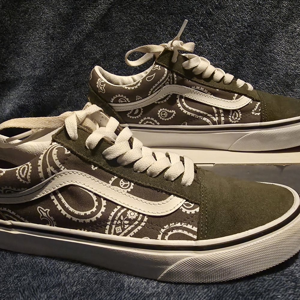 Vans Old Skool "Peace Paisley" Lace-up Shoes